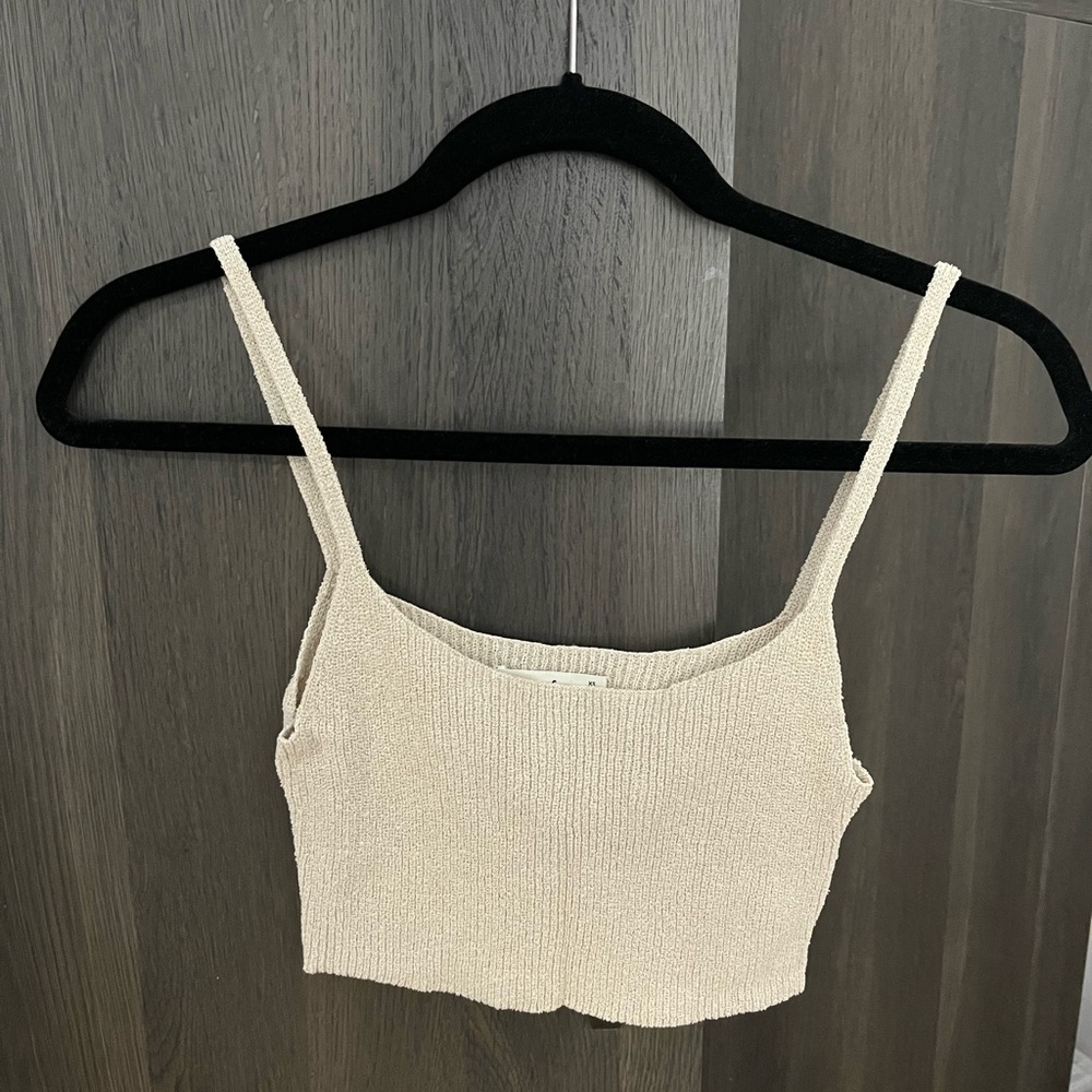 ARITZIA Wilfred Free Knit Crop Top